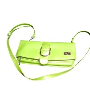 Beijo (Bay-Ju) apple green adjustable straps 👛 purse